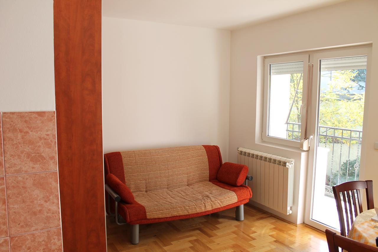 Calm Apartment Белград Екстериор снимка