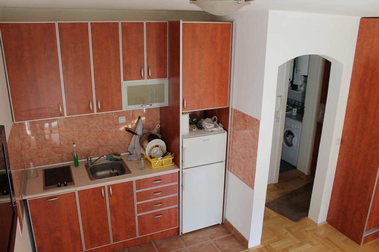 Calm Apartment Белград Екстериор снимка