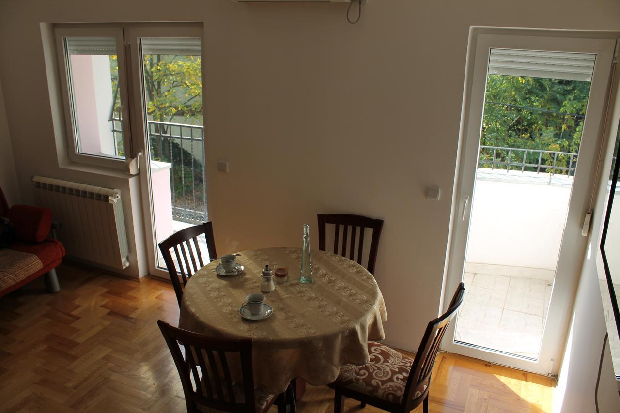 Calm Apartment Белград Екстериор снимка